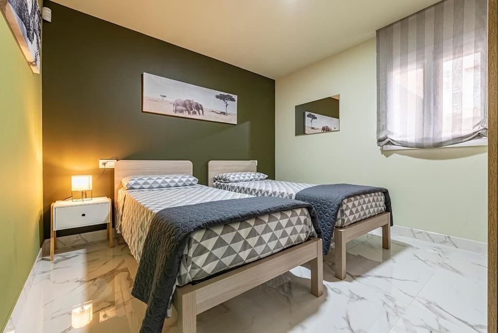 5 Stelle Piscina, Jacuzzi, Wifi - 2 Min Dal Mare Apartment Miami Playa Exterior photo