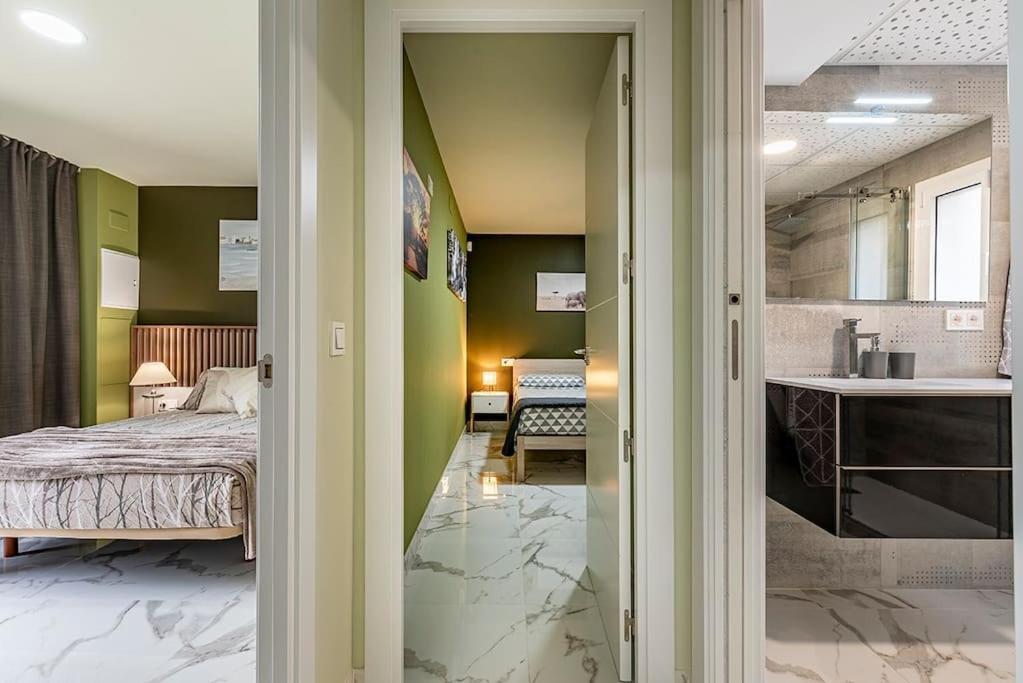 5 Stelle Piscina, Jacuzzi, Wifi - 2 Min Dal Mare Apartment Miami Playa Exterior photo